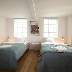 Rent A Place 1 - 4 Feriehus København