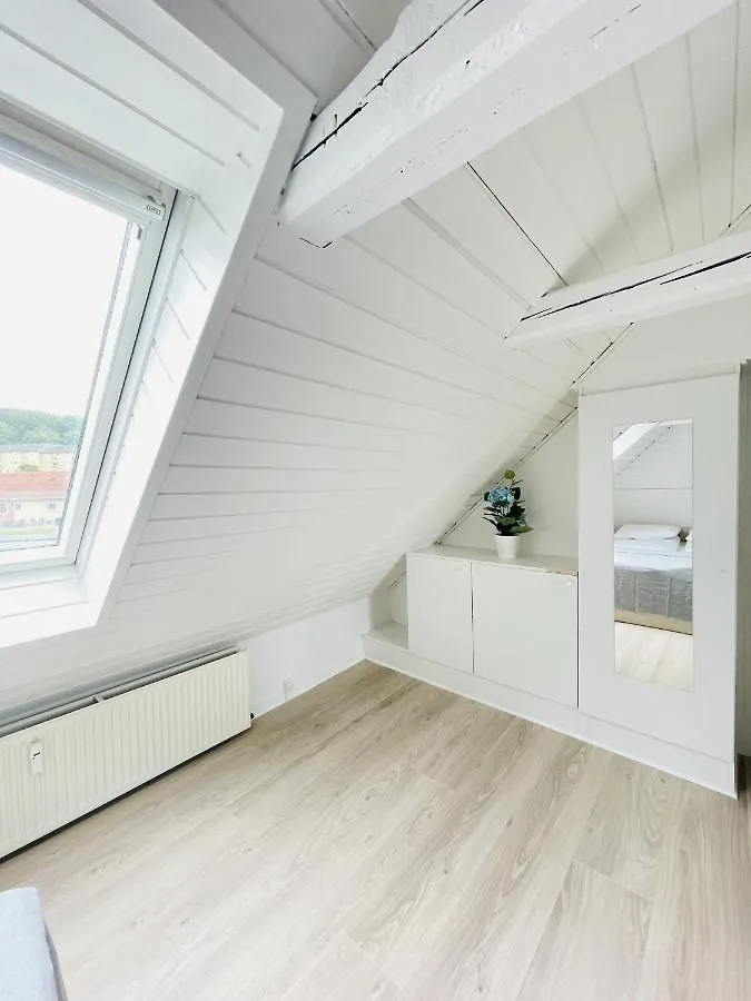 Aday - Charming Loft Studio 올보르 아파트